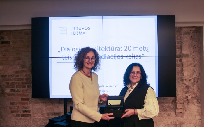Vilniuje paminėtas teisminės mediacijos 20-metis: apdovanota ir Alytaus apylinkės teismo teisėja